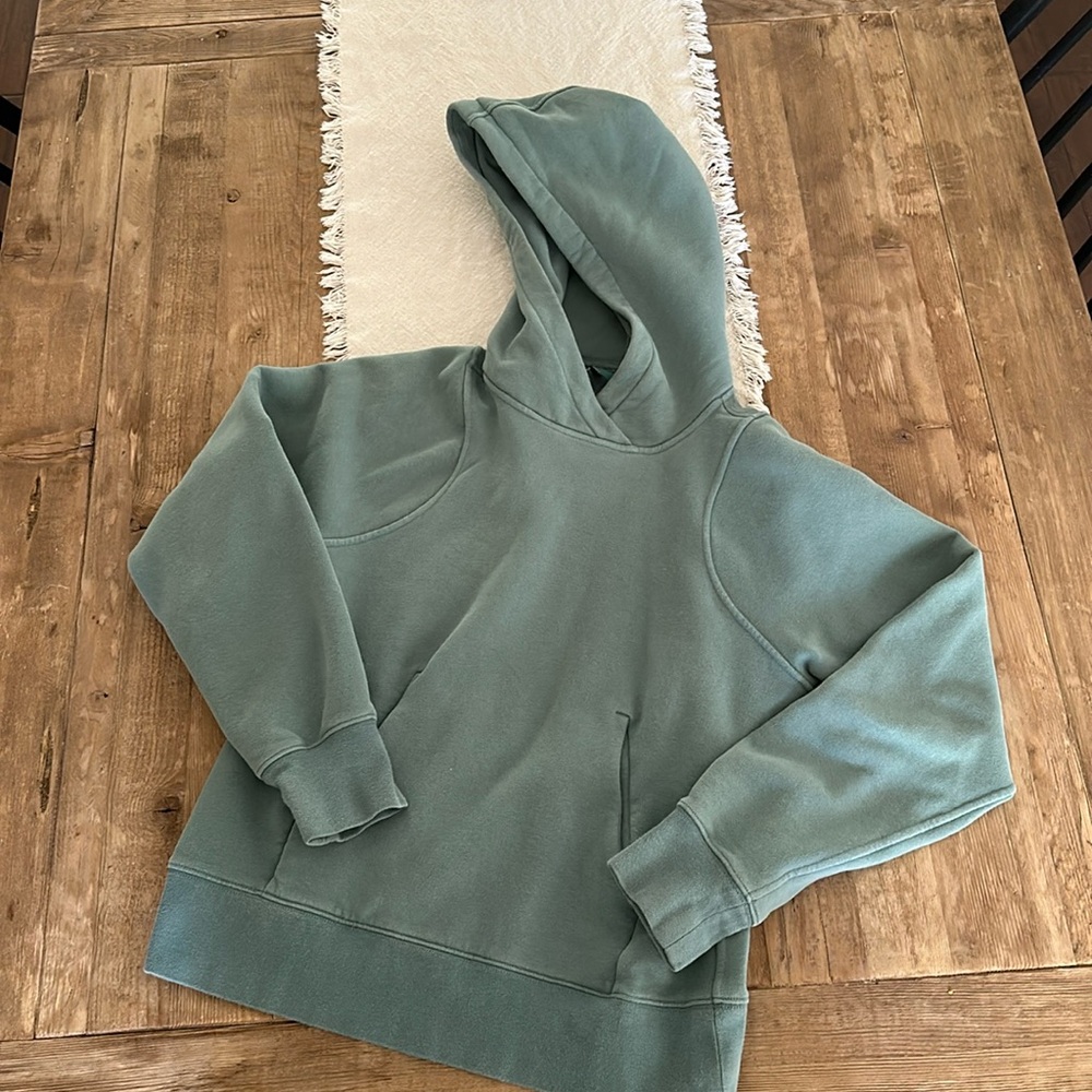 Lululemon Loungeful Hoodie